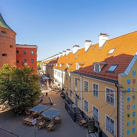 Hotel Radisson Old Town 4*