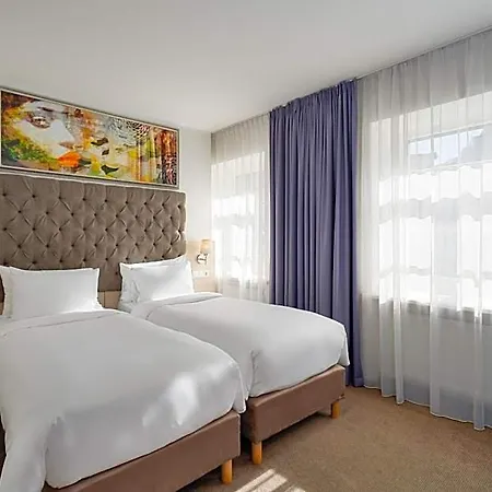 Radisson Old Town Hotel 4*